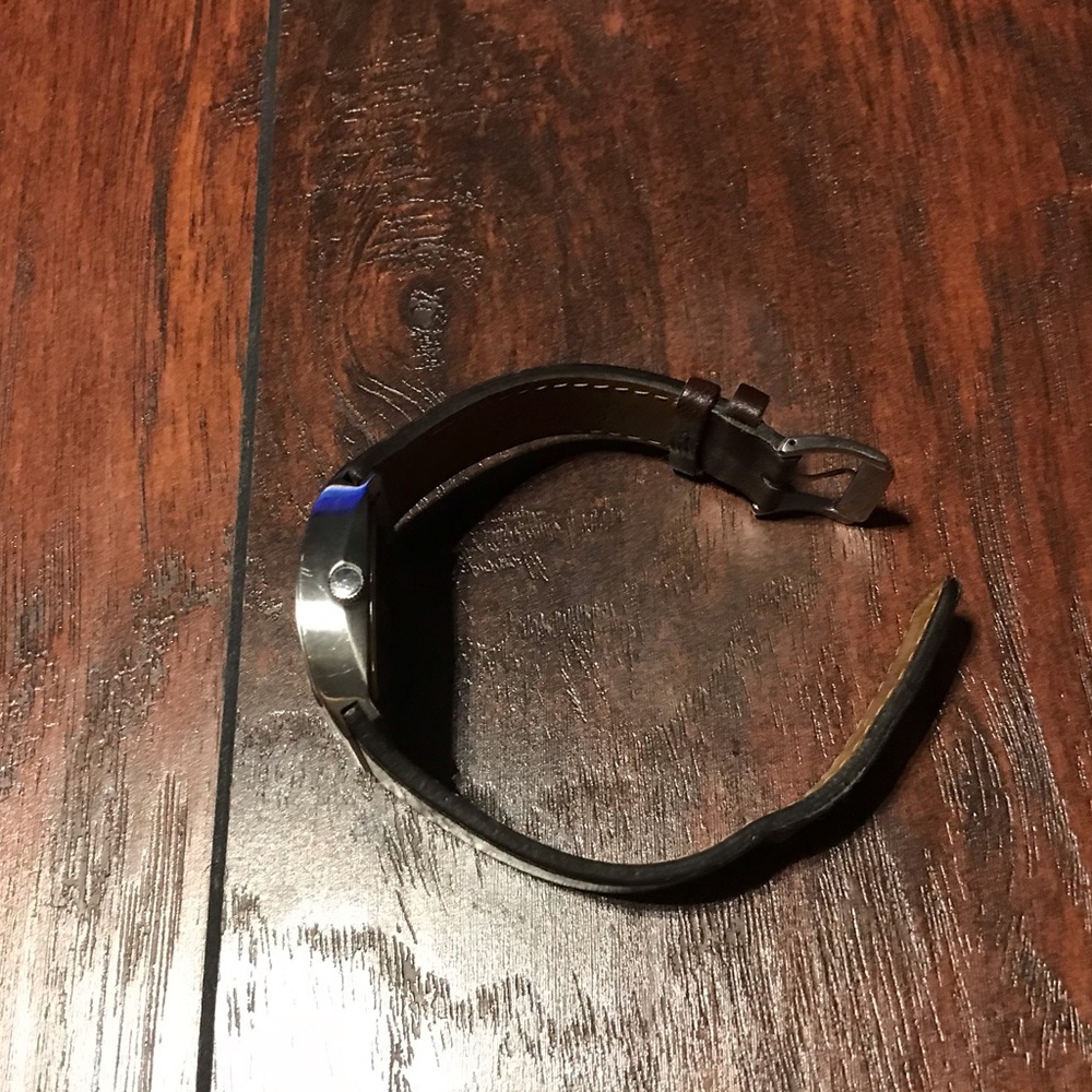 Kenneth Cole Watch - Picture 3 of 6
